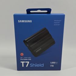 New Samsung 2.5" T7 1TB USB-C to USB-C SSD MU-PE1TOS