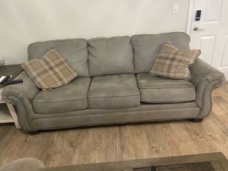 Beautiful Ashley farmhouse couch