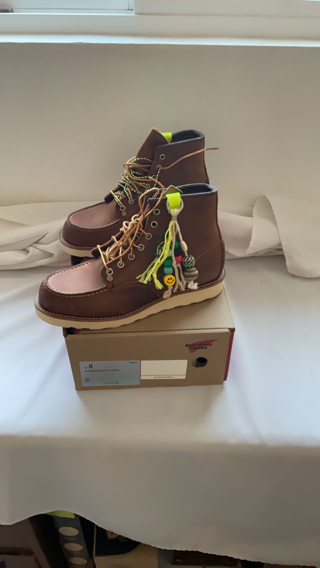Red Wing Men’s Boots Size 8 New