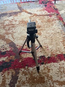 Vivitar tripod