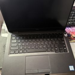 Dell Latitude 5300 Lap Top