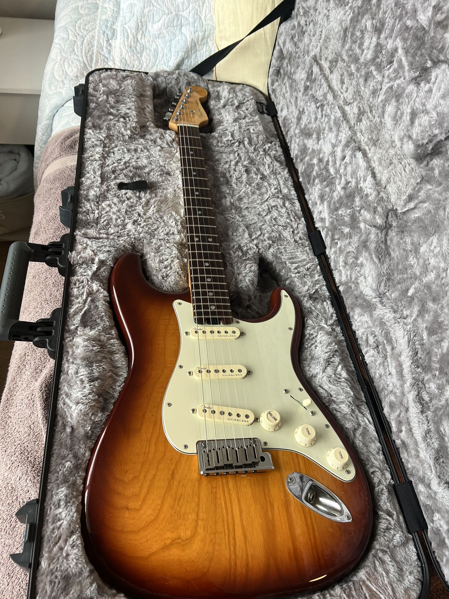 Fender Strat Elite - 2016 (American Made)