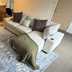 BRAND NEW 99” Beige Pull out Couch 