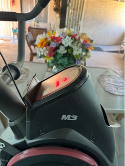 Bowflex Max Trainer M3 Elliptical - Black Excellent condition