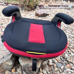 FREE – Peg Perego Viaggio Shuttle Booster Seat – LATCH