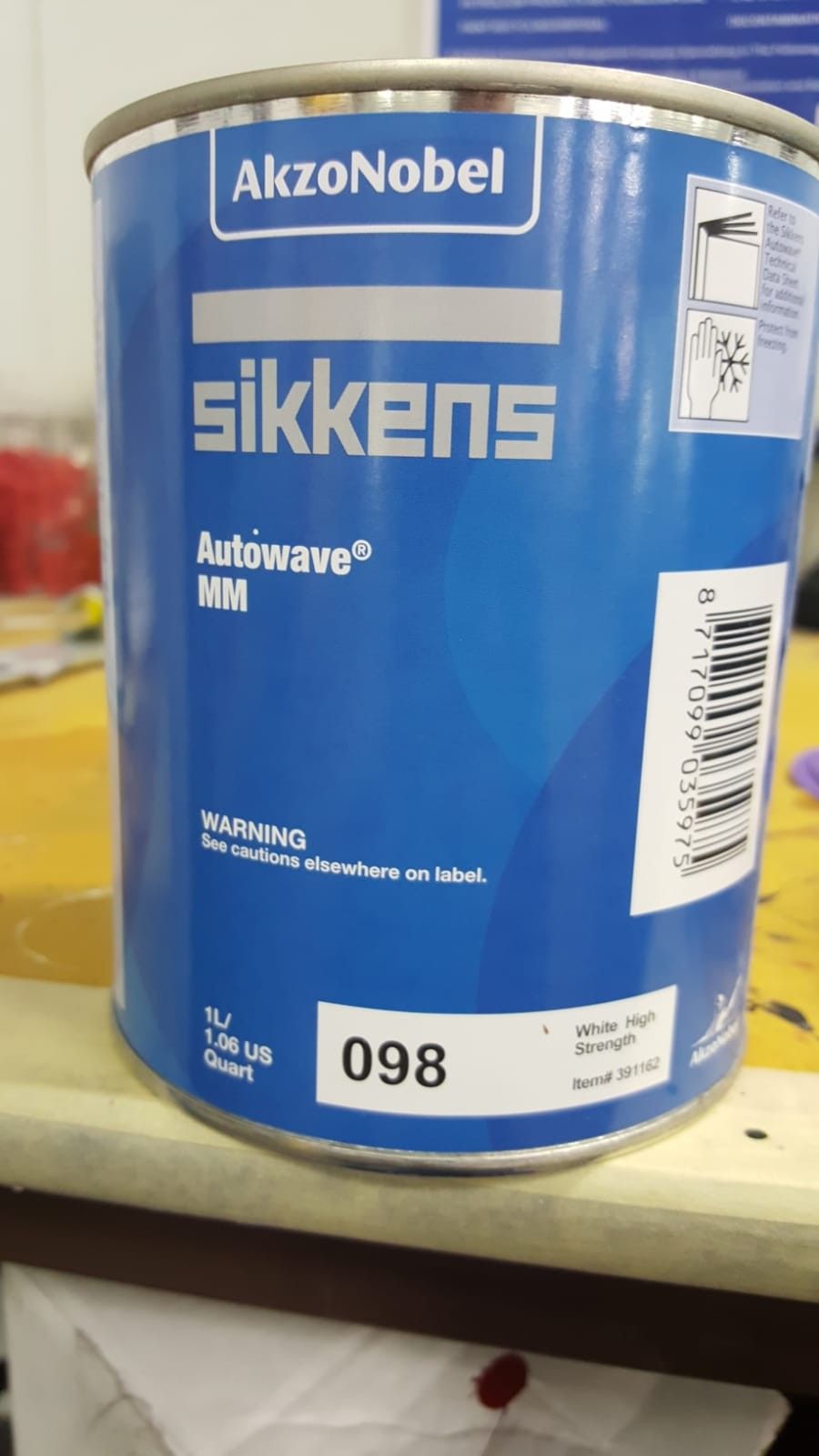 Sikkens High quality Car paint and clear for auto paint Shop