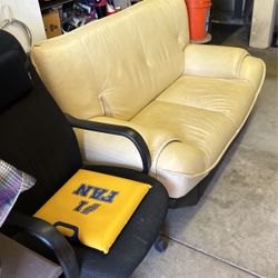 Nice Small Little Couch 