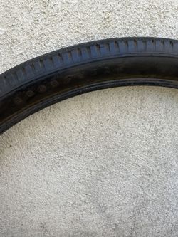 Schwinn: Good Year Tire 26 inch