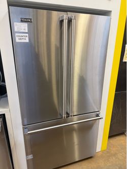 Viking counter depth refrigerator 23.5 cu ft