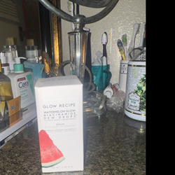 Glow recipe: watermelon glow niacinamide