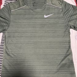Nike Shirt (reflects light in the dark) Look at images