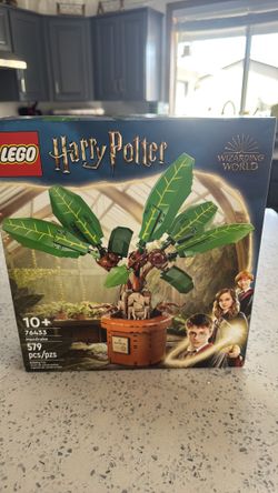 LEGO Harry Potter mandrake plant
