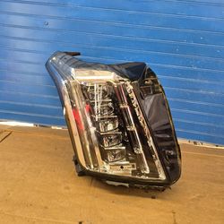 Escalade 2015 2016 2017 2018 2019 2020 Headlight