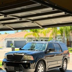 2003 Lincoln Navigator