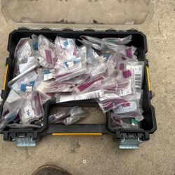 Cat6 UTP Keystone Jack 90 Degree