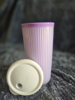 Tupperware Insulated 24 oz Tumbler Travel Cup