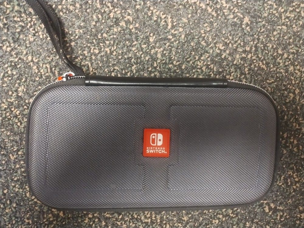 Nintendo Switch Case