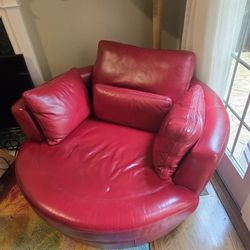  Leather Barrel Loveseat Chair / Couch