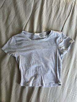 gray pacsun crop top; size small
