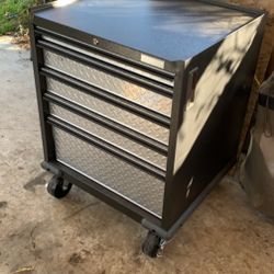 Gladiator Tool Box