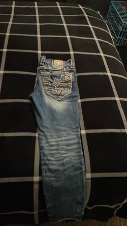 Rock rivival size 32 like new