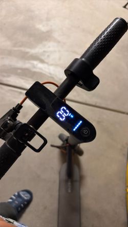 VOLPAM Electric Scooter - Folding Commuter Scooter