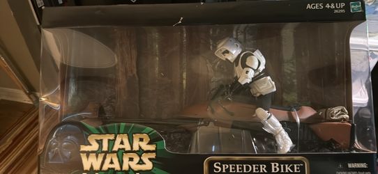 Star Wars exclusive Speeder Bike with Scout Trooper 18”