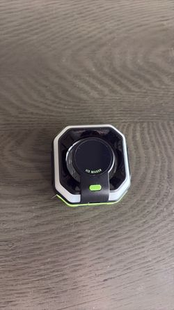 Portable cell phone cooler Compact Unit