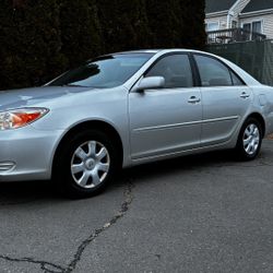 2004 Toyota Camry