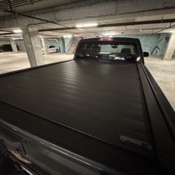 ReTrax XR tonneau $900 OBO