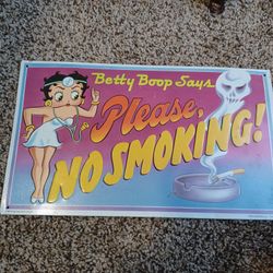 Betty Boop no smoking sign