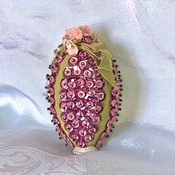 Vintage Push Pin Beaded Easter Egg