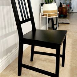 SET OF 2 IKEA DINING CHAIRS