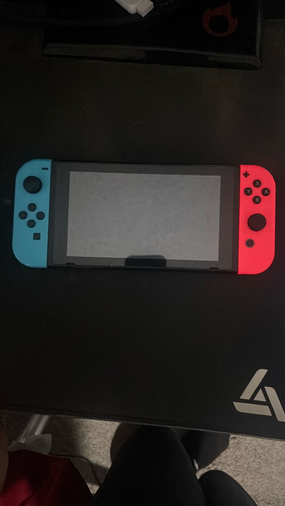 Nintendo switch + free case