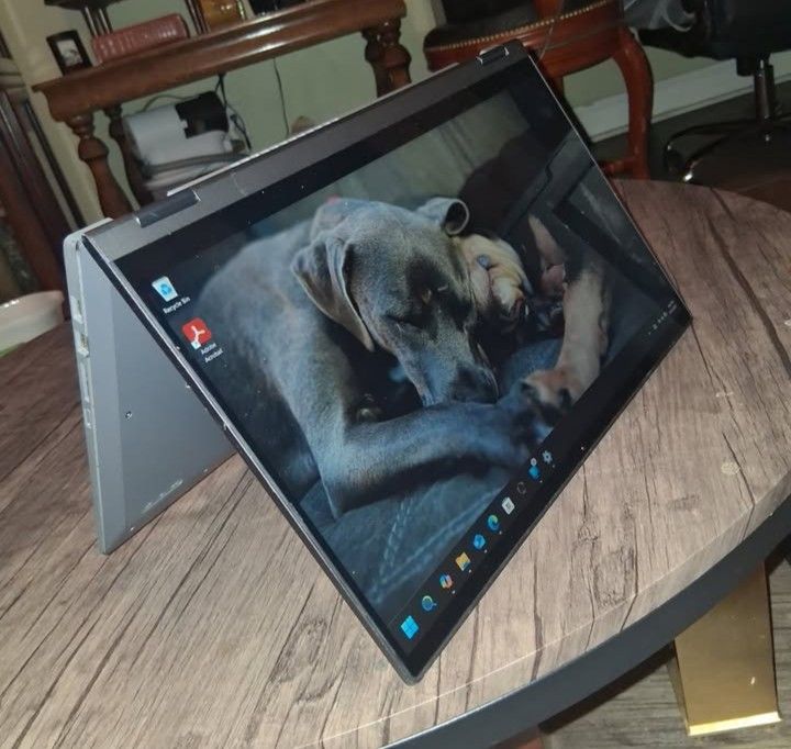 Lenovo IdeaPad Flex 5 | 15.6" Touchscreen | i5 | 1TB SSD