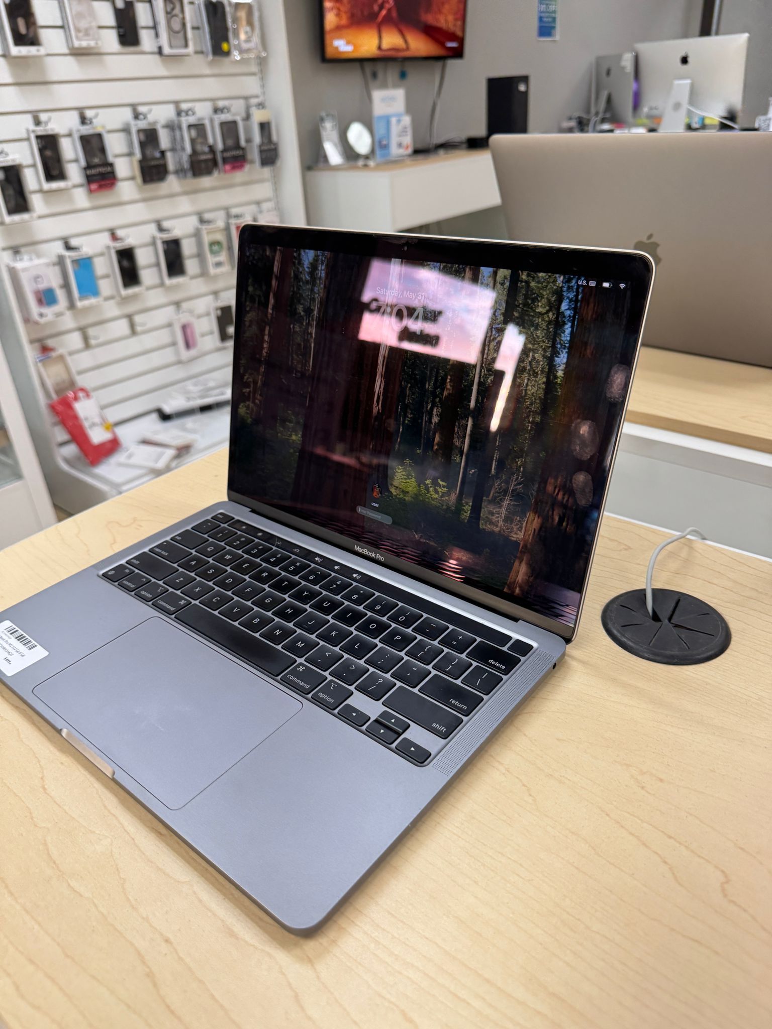 MacBook Pro 13 inch M2 500GB Space gray