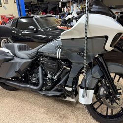 2019 Harley-Davidson FLTRXS Road Glide Special