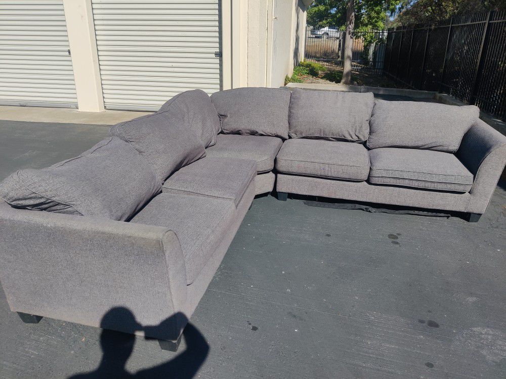Nice Gray Couch 
