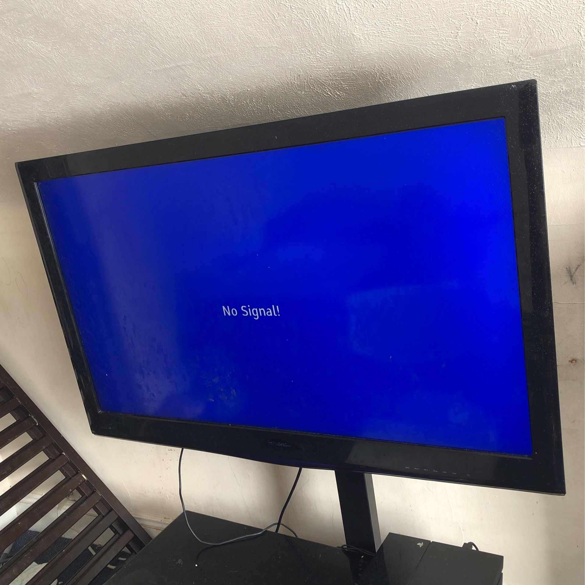 51 Inch HiSense TV
