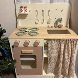 Tiny Kitchen