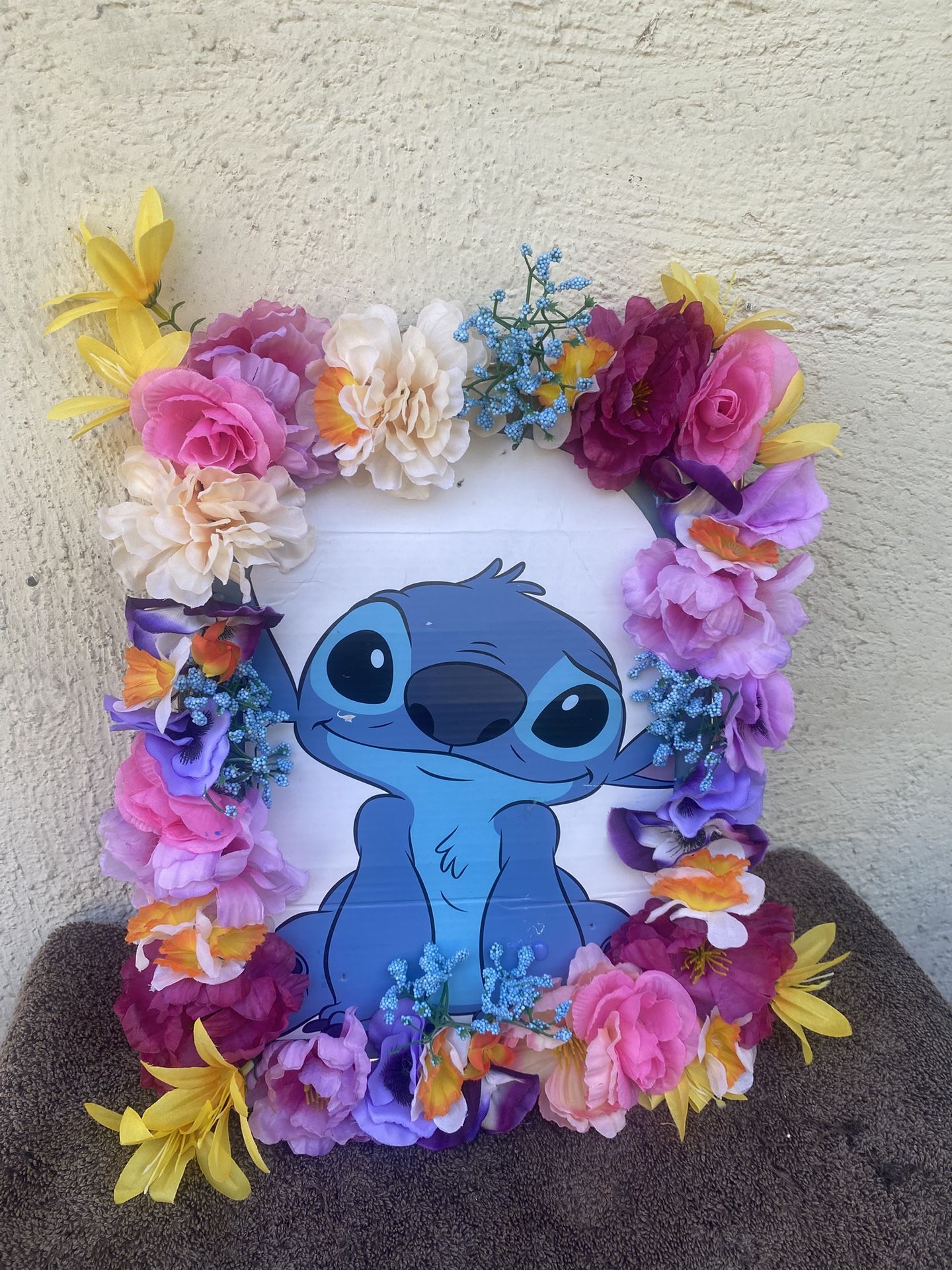 Disney Stitch Picture Frame With Flowers