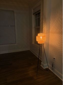 IKEA SINNERLIG Floor Lamp