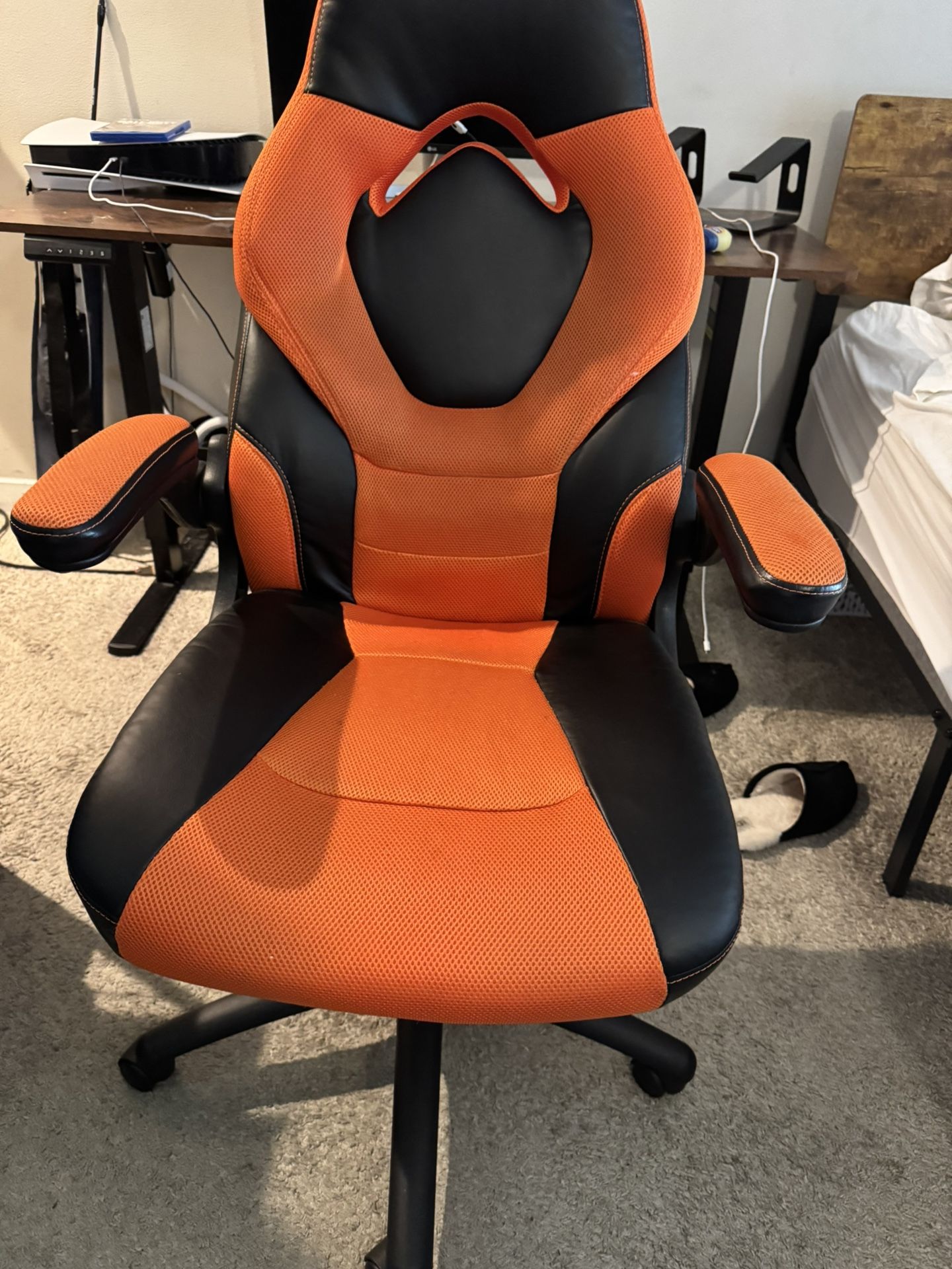 Gaming Chair Rolling With Cushions