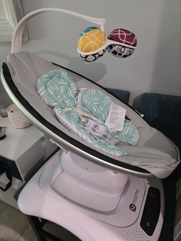4moms Mamaroo 
