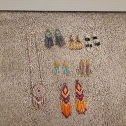 Women's Tribal Bead Jewelry (7)