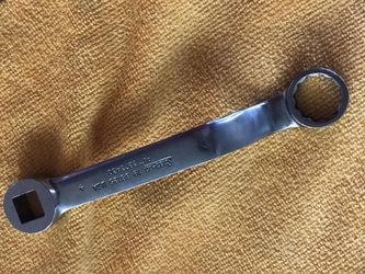 Snap on 1/2” drive 19 mm 12 pt offset torque adapter wrench