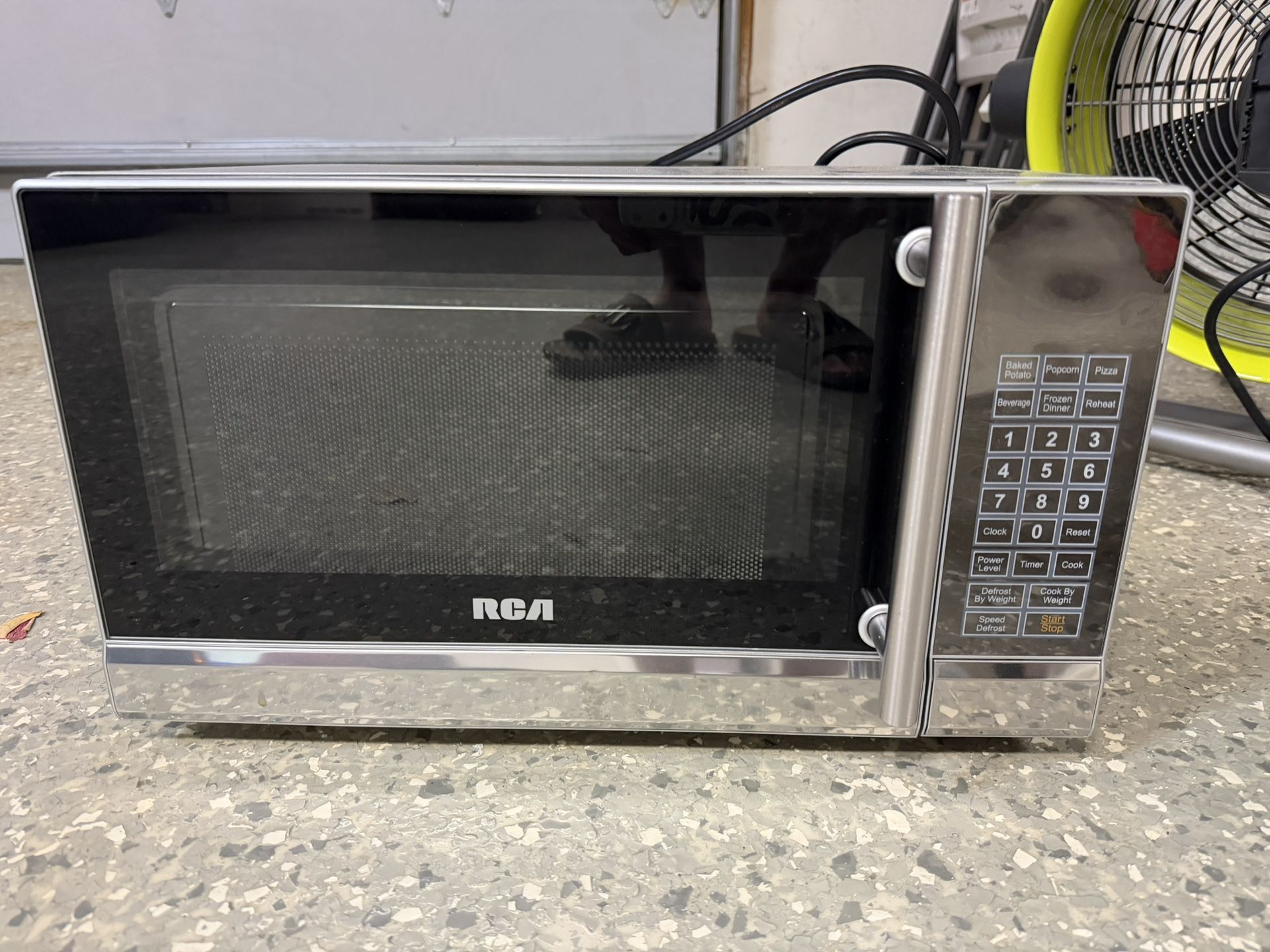 RCA microwave