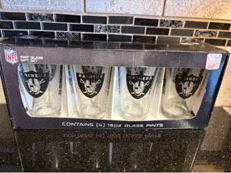 Raiders Vintage Glass Set