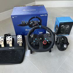 Logitech G29 Driving Force Racing Wheel  *WITH PEDALS + SHIFTER* (W-U0002)