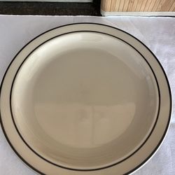 Dinner Plate(s) or Platters(s) 